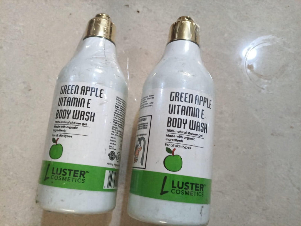Green Apple Vitamin E Body Wash Shower Gel 300 ML (Pack of 1)
